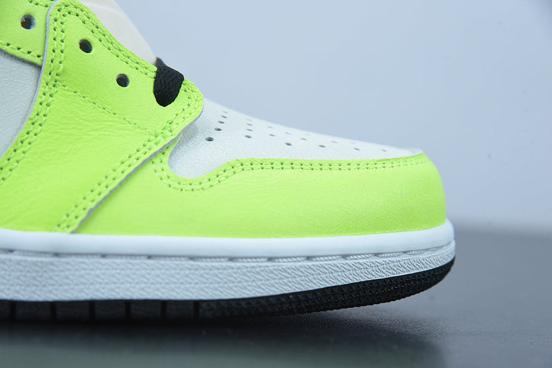 Tênis Nike Air Jordan 1 High "Volt" - Rei da Pelada