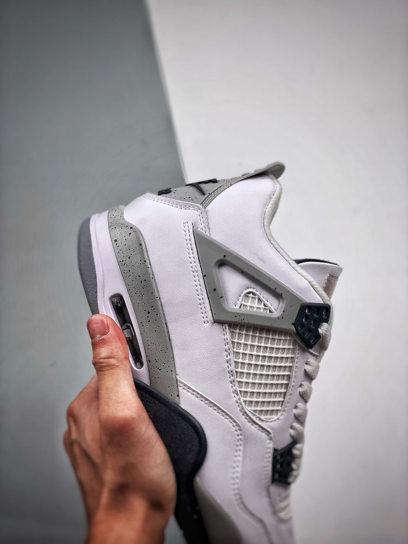 Tênis Nike Air Jordan 4 "White Cement" - Rei da Pelada