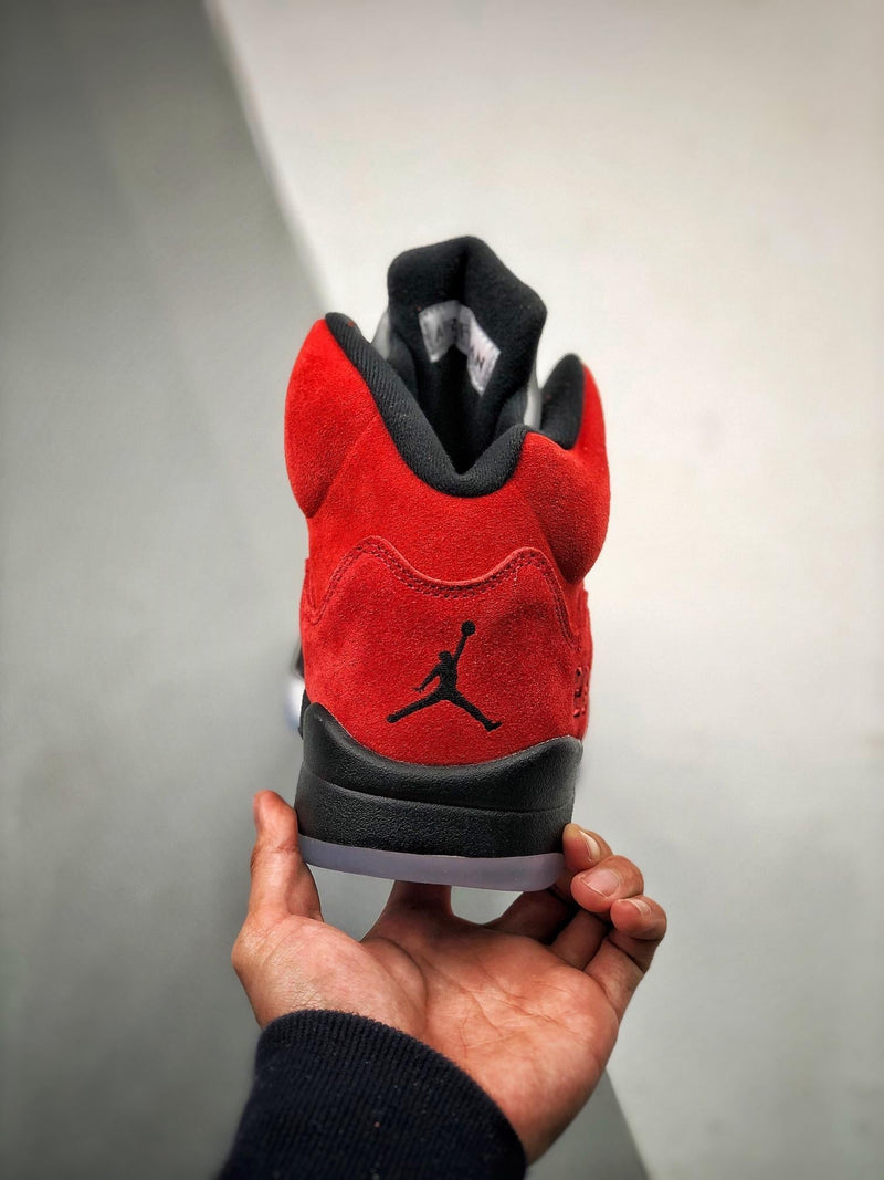 Tênis Nike Air Jordan 5 "Ranging Bull" - Rei da Pelada