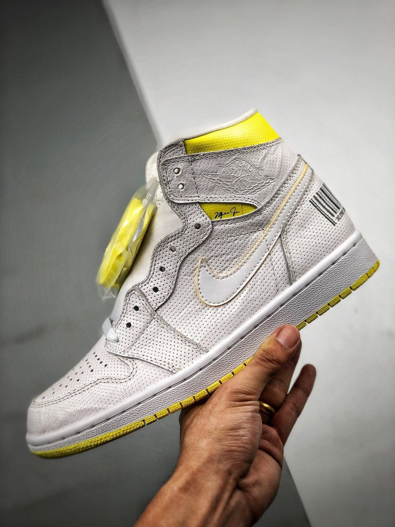 Tênis Nike Air Jordan 1 Retro High "First Class Flight" - Rei da Pelada