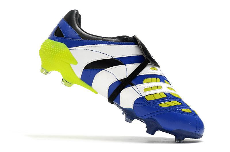 Chuteira Adidas Predator Accelerator Campo