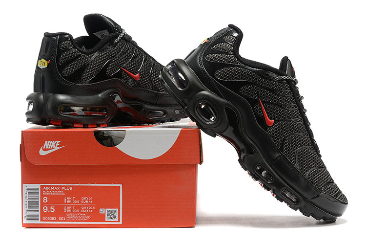 Tênis Nike Air Max Plus Tn "Black Metallic" - Rei da Pelada