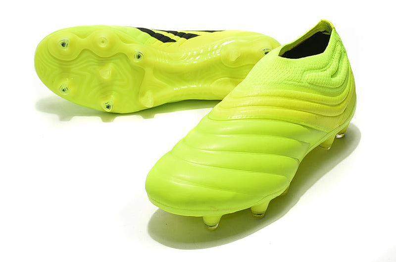 Chuteira Adidas Copa 19+ Campo