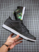 Tênis Nike SB Dunk Low x Civilist - Rei da Pelada