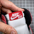 Tênis Nike x Trophy Room Air Jordan 1 High 'Freeze Out' - Rei da Pelada