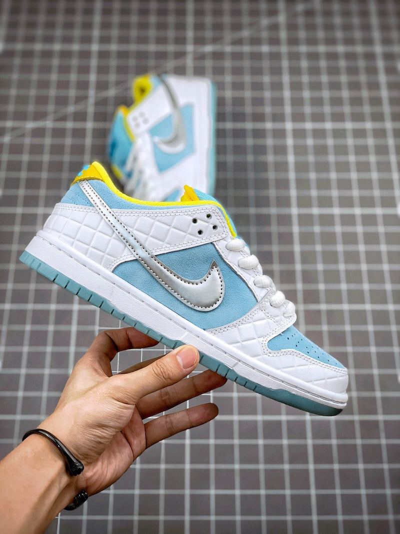 Tênis Nike SB Dunk Low Pro QS x FTC "Lagoon Pulse" - Rei da Pelada