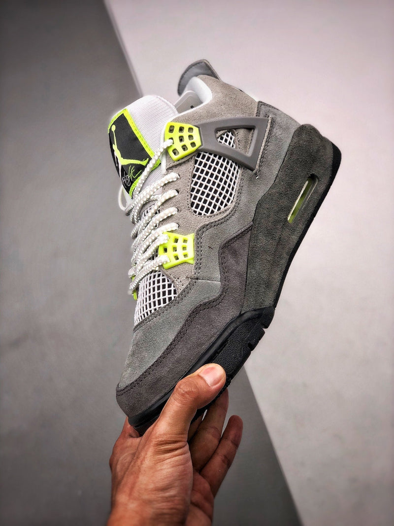 Tênis Nike Air Jordan 4 Retro SE “Neon” - Rei da Pelada