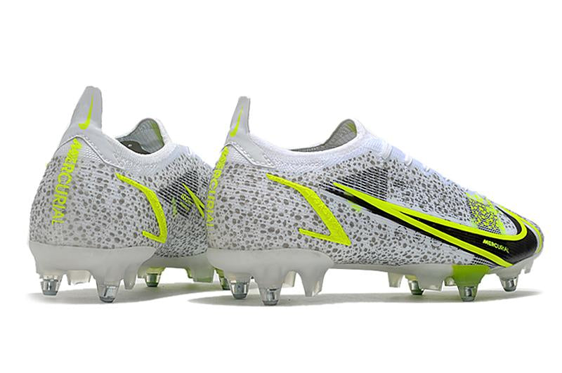 Chuteira Nike Mercurial Vapor 14 Elite SG PRO Campo