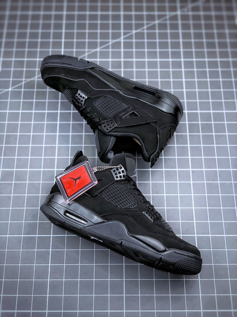 Tênis Nike Air Jordan 4 Retro Black Cat (2020) - Rei da Pelada