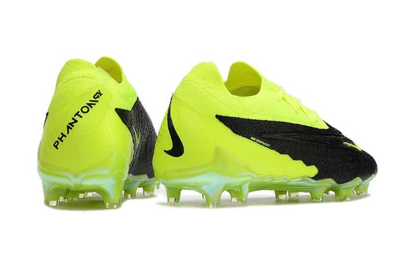 Chuteira Nike Phantom GX Low Elite FG Campo