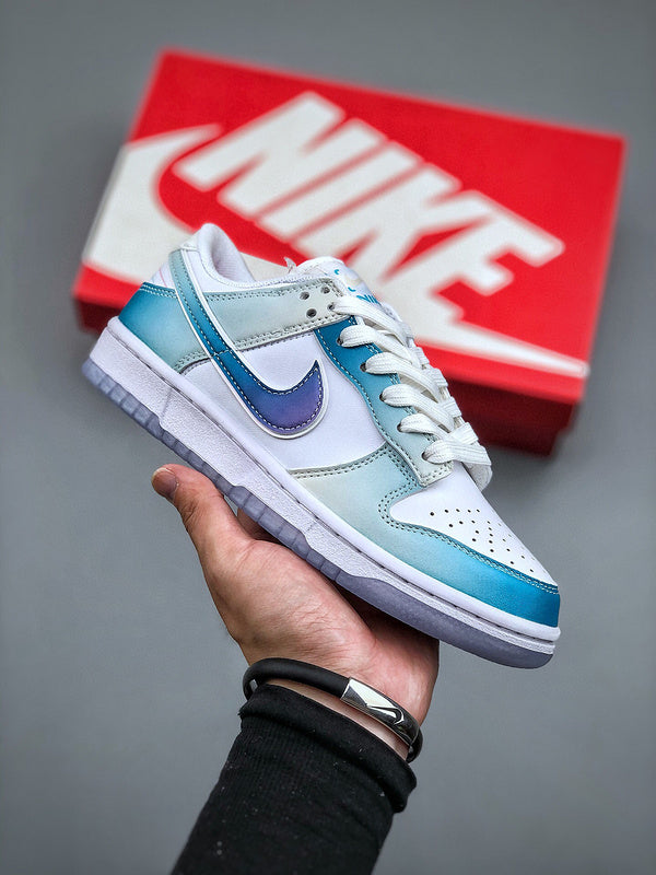 Tênis Nike SB Dunk Low "Unlock Your Space" - Rei da Pelada