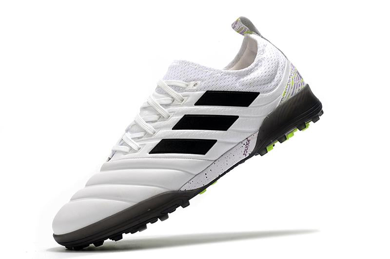 Chuteira Adidas Copa 20.1 Society