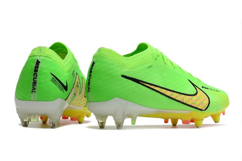 Chuteira Nike Mercurial Vapor XV Elite SG Campo