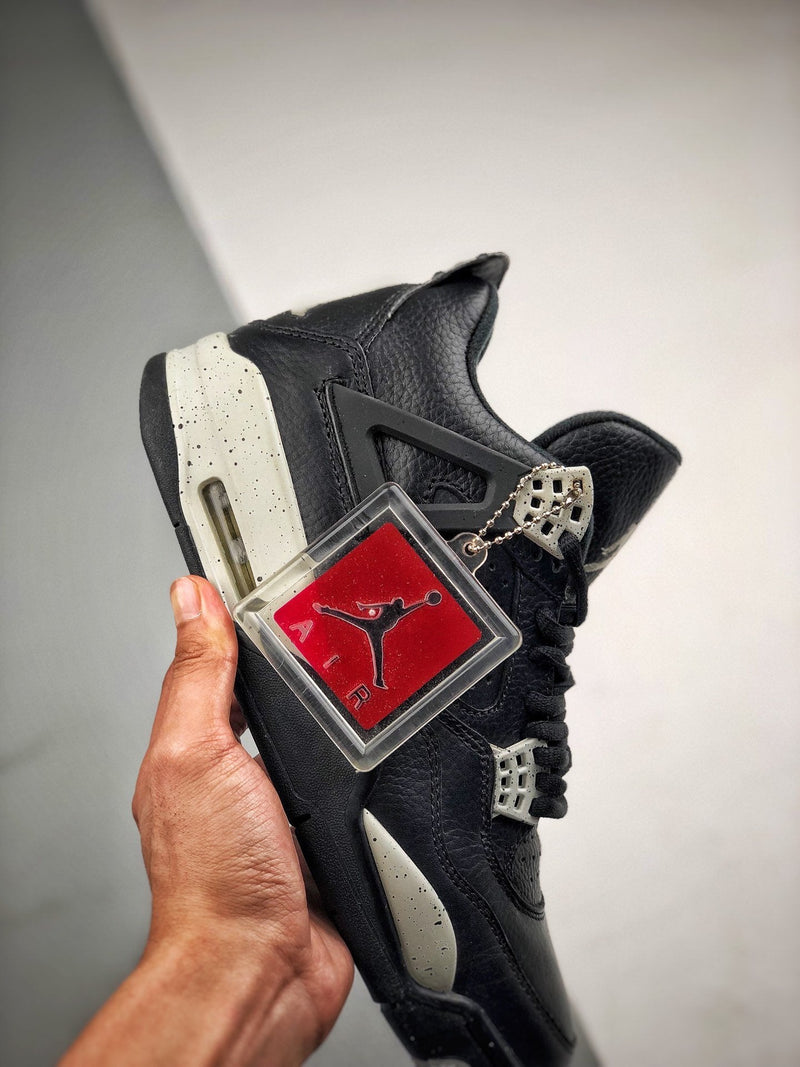 Tênis Nike Air Jordan 4 Retro "LS Oreo" - Rei da Pelada