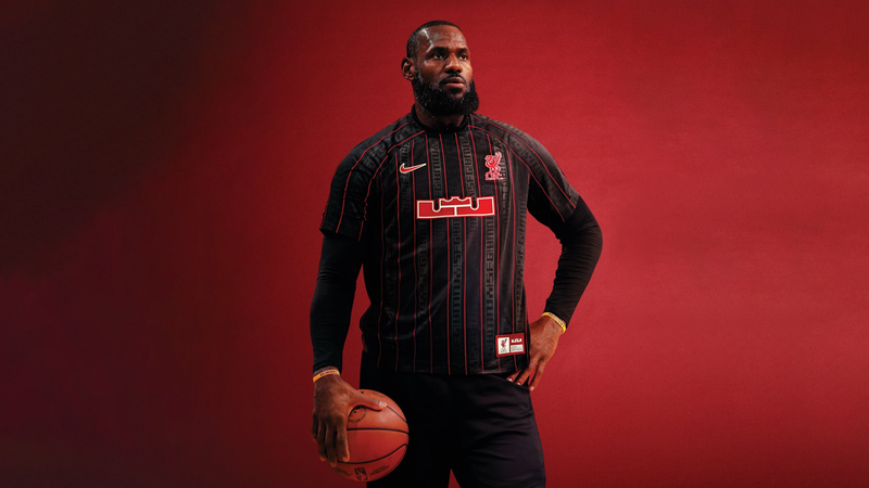 Camisa Liverpool 2023 - Edição Especial LeBron